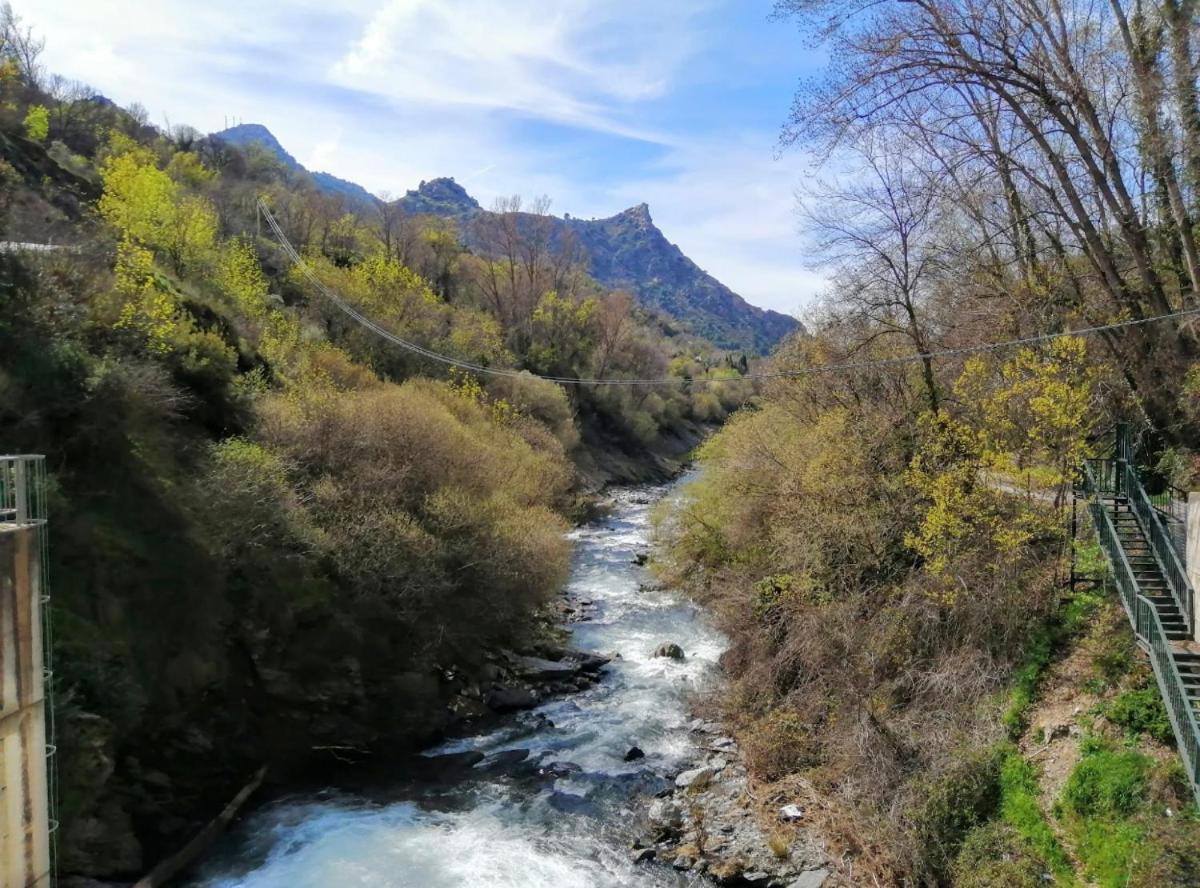 Apartamentos Sierra Nevada Park Гуэхар-Сьерра Экстерьер фото